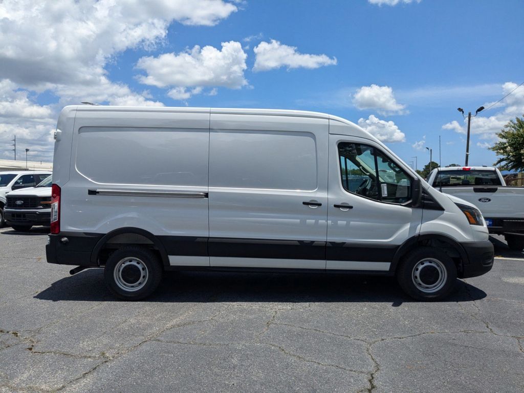 2025 Ford Transit 250