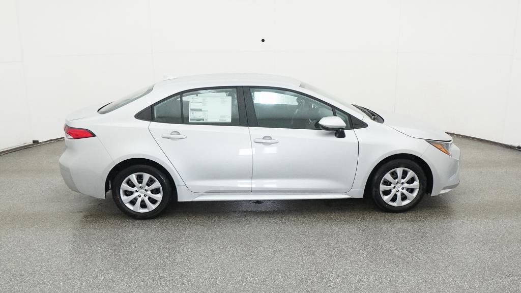 Thumbnail: 2026 Toyota Corolla - 3