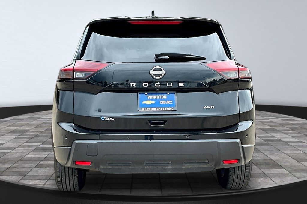 2024 Nissan Rogue S - 5