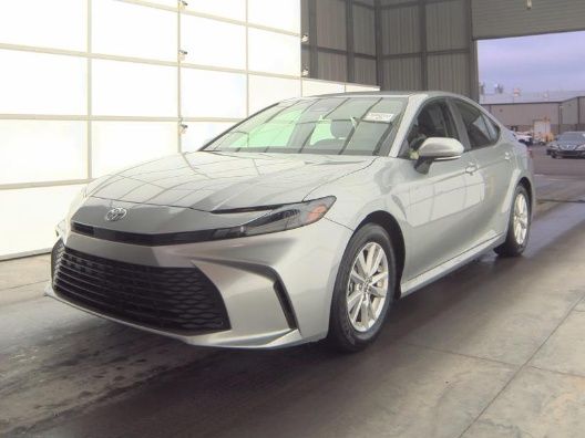 2025 Toyota Camry SE FWD