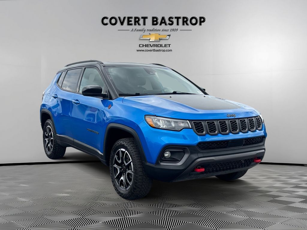 Used Car 2025 Jeep Compass  Trailhawk For Sale Under $30,000 In Austin, Texas