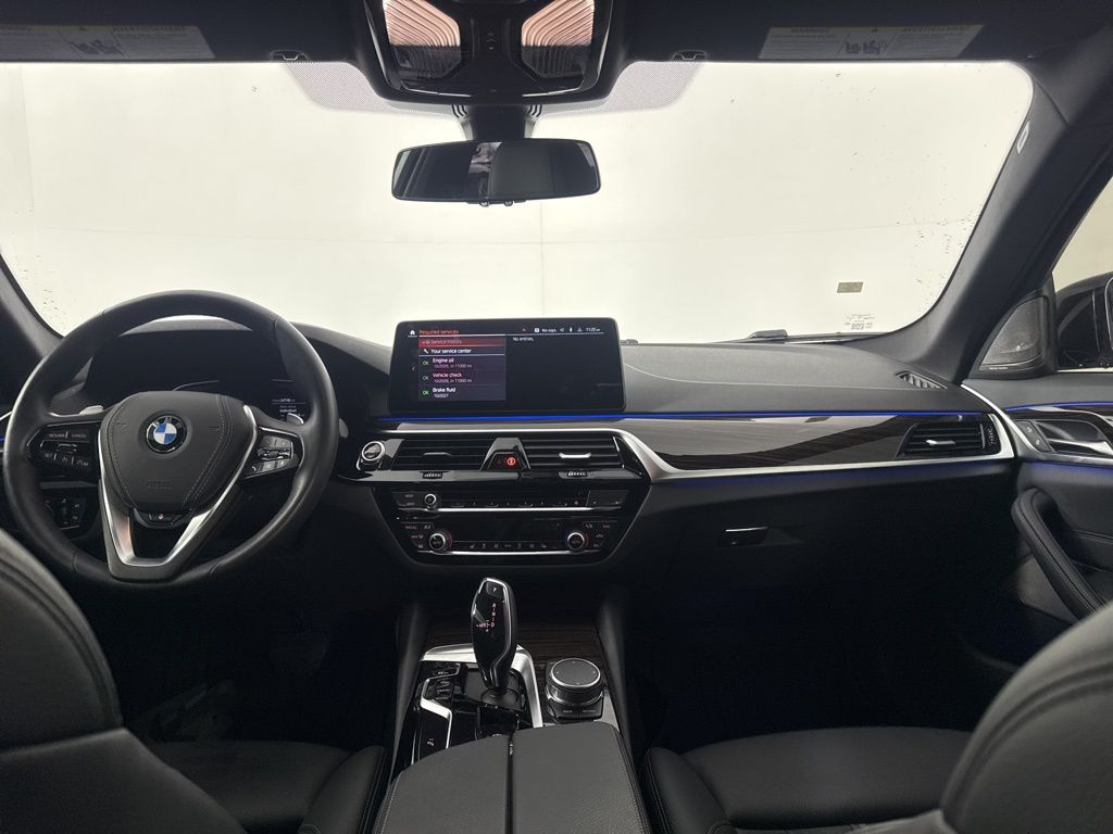 Thumbnail: 2023 BMW 5 Series - 9