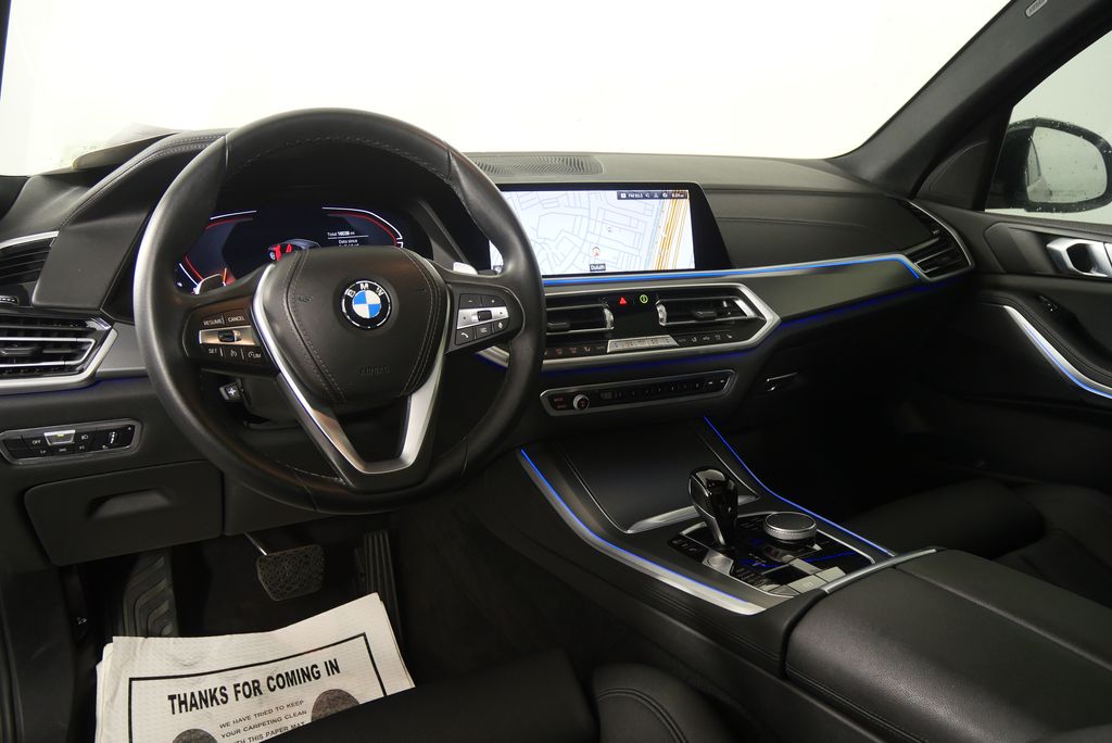 Thumbnail: 2022 BMW X5 - 17