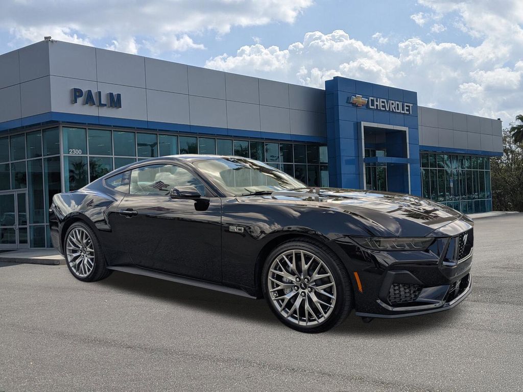 Shadow Black 2025 Ford Mustang GT Premium Fastback RWD Coupe Rear-Wheel Drive 6-Speed Manual