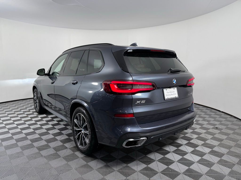 2022 BMW X5 xDrive40i 7
