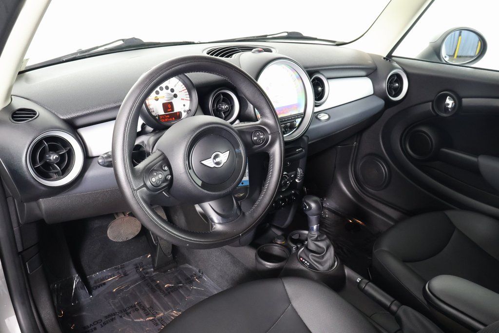 2012 MINI Cooper Base 7