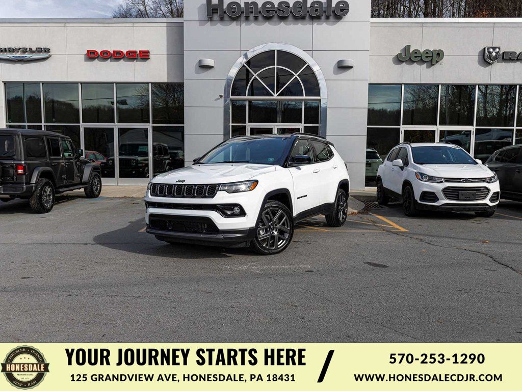 Bright White Clearcoat 2026 Jeep Compass SUV / Crossover Four-Wheel Drive 8-Speed Automatic