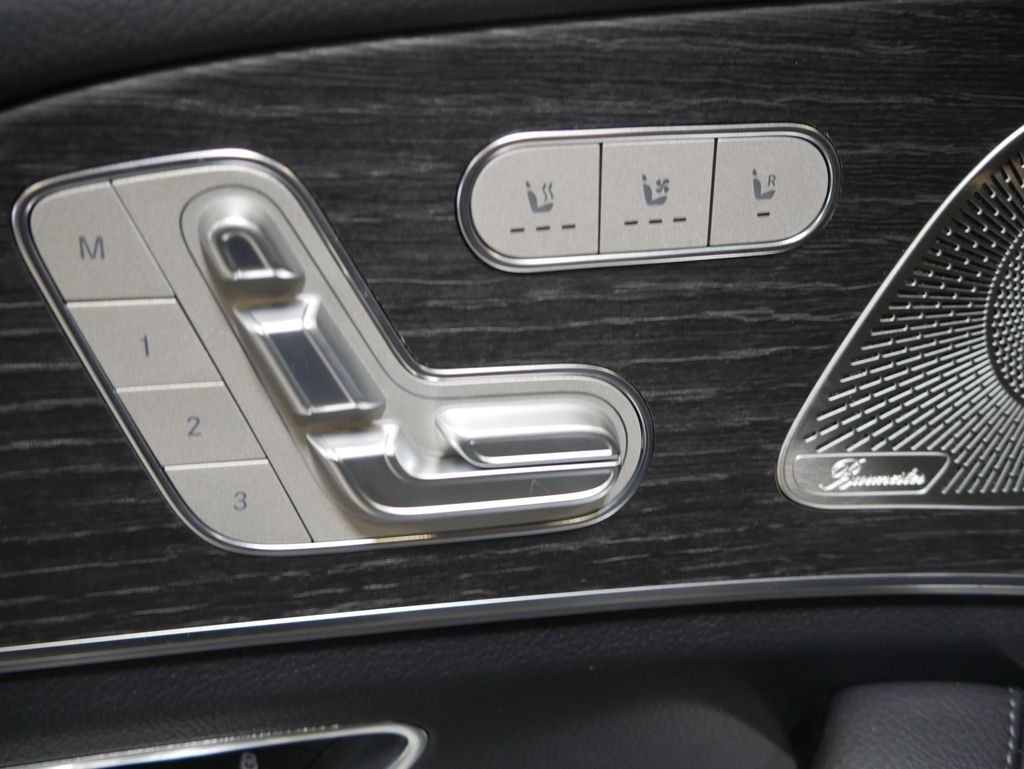 Thumbnail: 2026 Mercedes-Benz GLS - 17