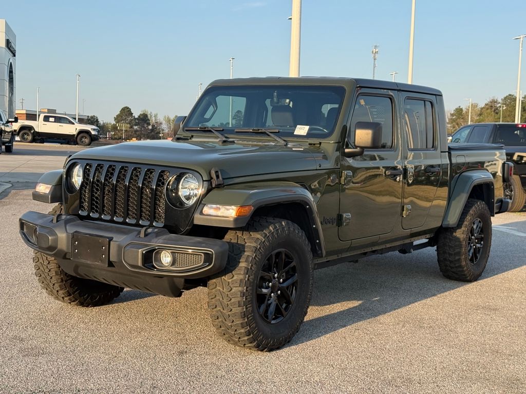 2022 Jeep Gladiator Altitude Crew Cab 4WD
