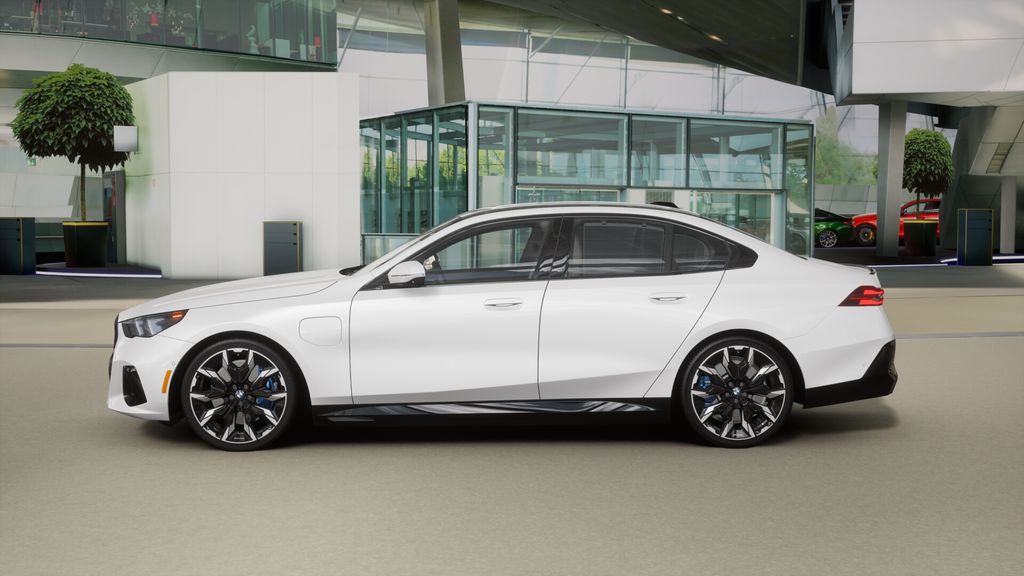 Thumbnail: 2026 BMW 5 Series - 4