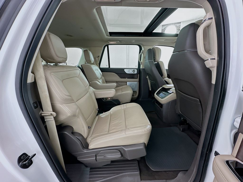 2022 Lincoln Navigator Reserve 31