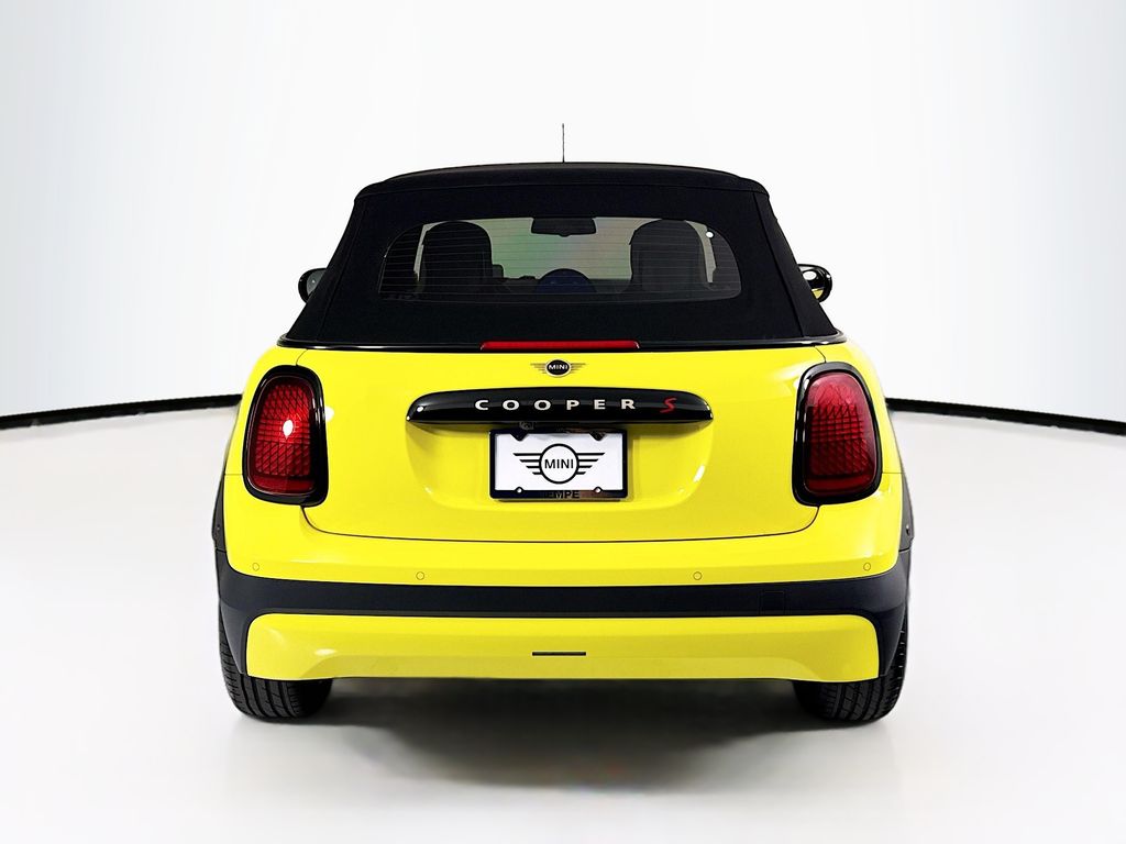 Thumbnail: 2026 MINI Cooper - 14
