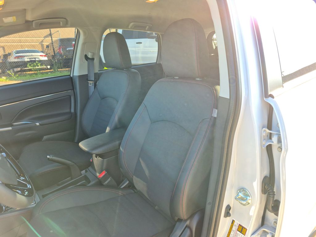 2026 Mitsubishi Outlander Sport 2.0 SE - 9