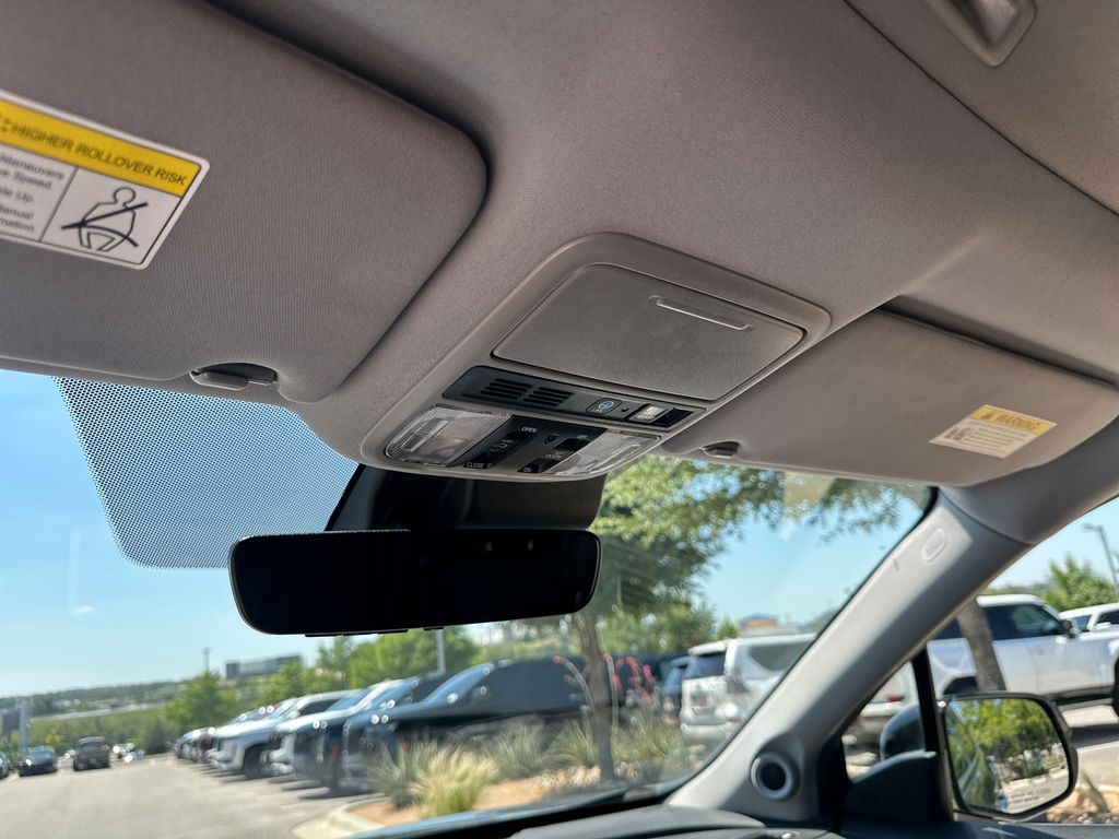Used Car 2019 Honda Pilot  Touring For Sale Under $25,000 In Austin, Texas