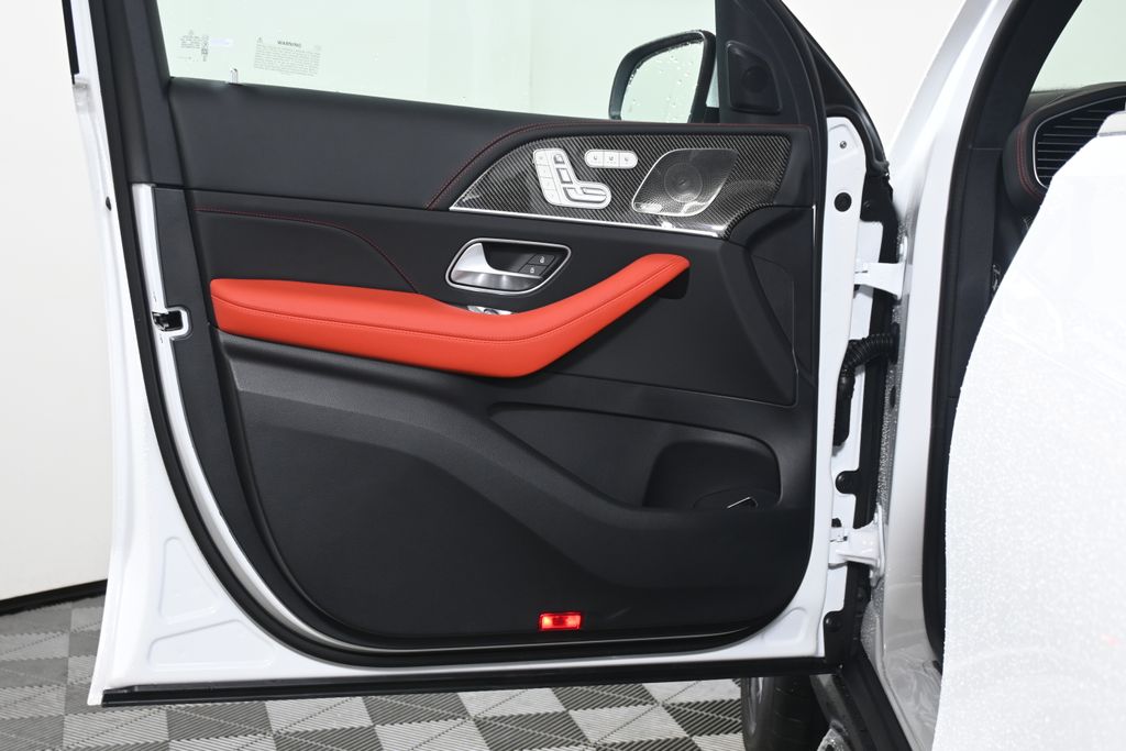 Thumbnail: 2026 Mercedes-Benz GLE - 24