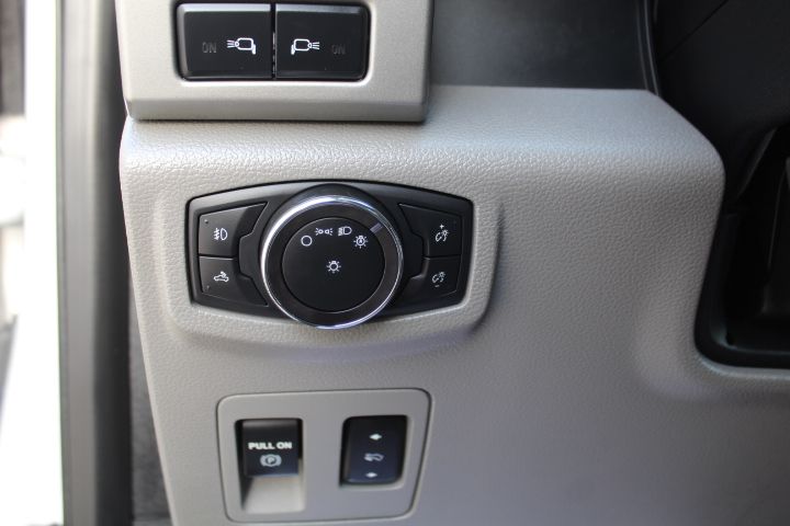 Used Car 2018 Ford F-150  Lariat For Sale Under $30,000 In Georgetown, Texas