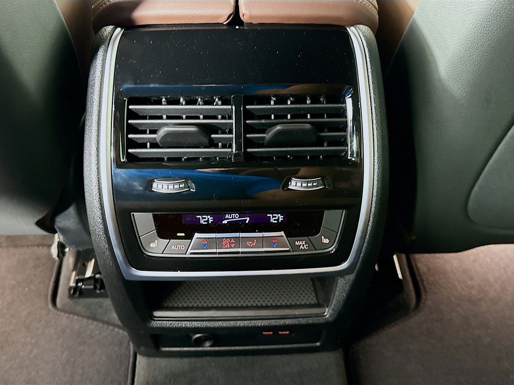 Thumbnail: 2026 BMW X5 - 18