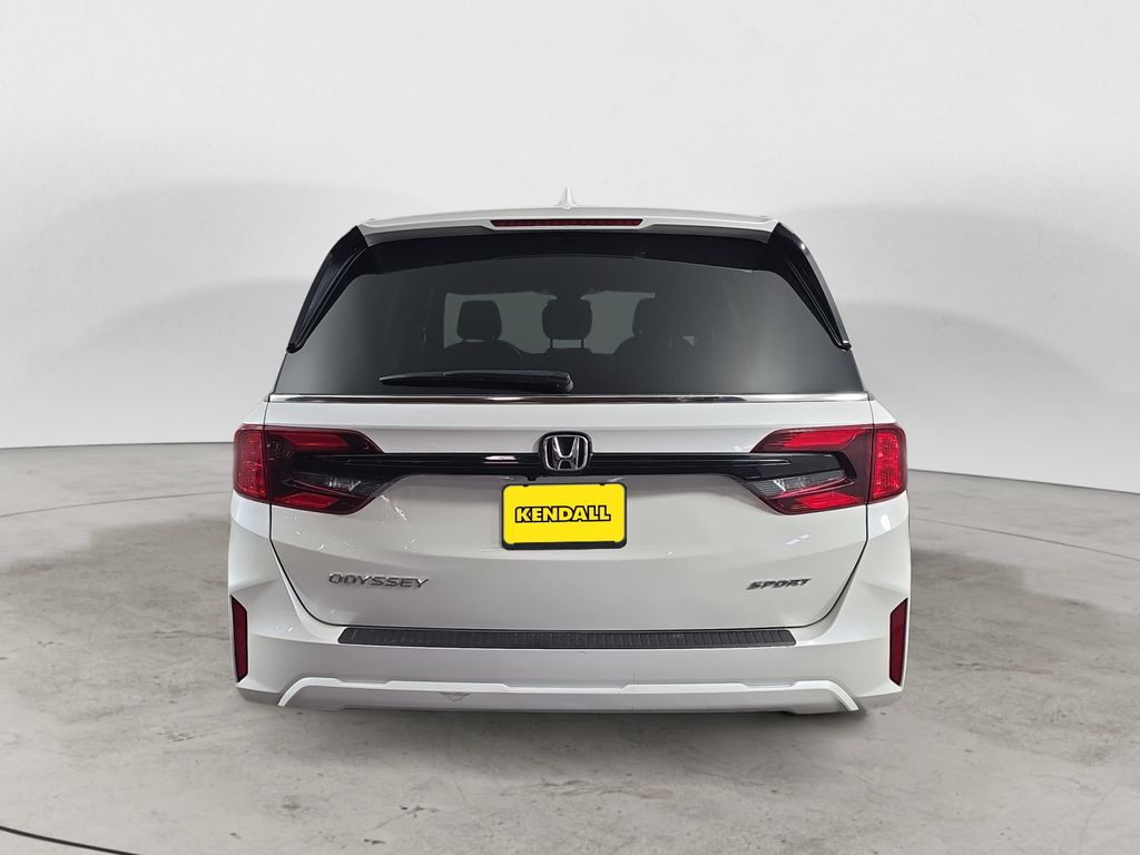 Certified Used 2025  Honda Sport-L image 4