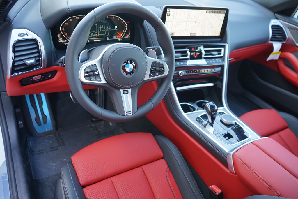 Thumbnail: 2026 BMW 8 Series - 13