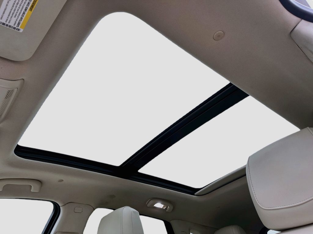 2023 Cadillac XT5 Premium Luxury Silver at North Houston Mitsubishi