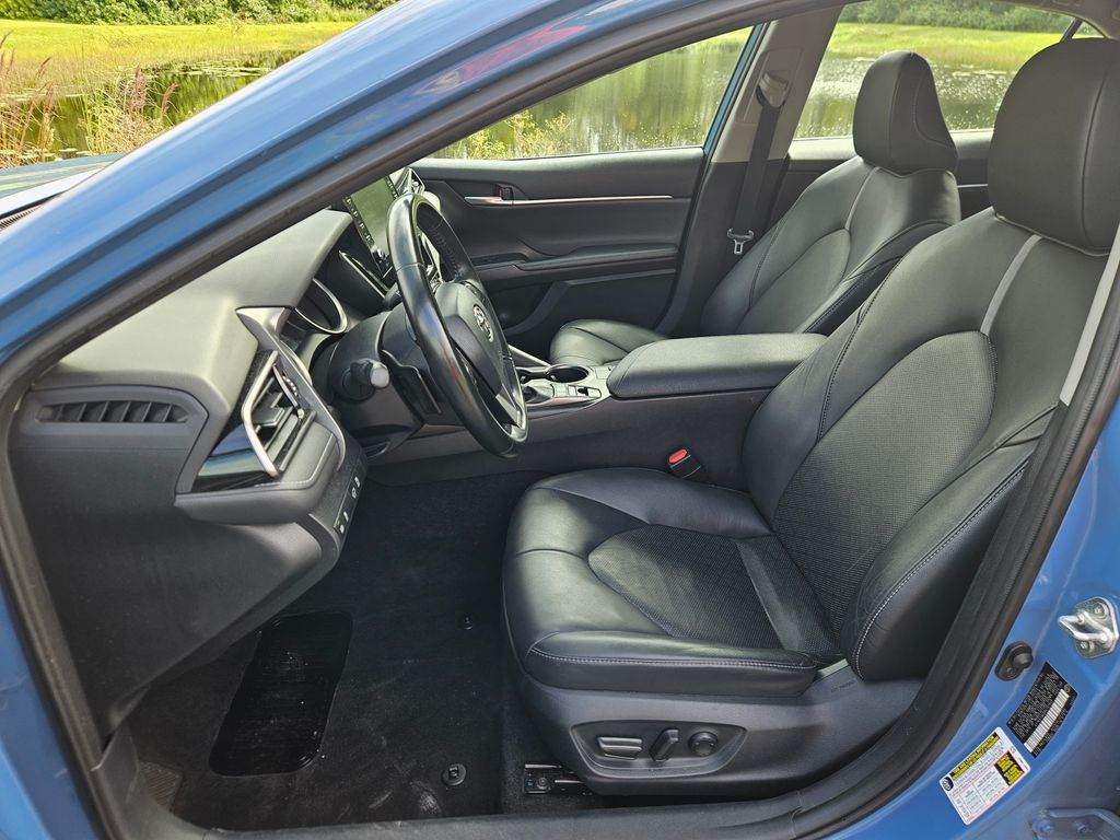 Thumbnail: 2023 Toyota Camry - 14