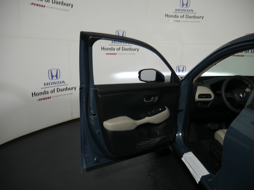 Thumbnail: 2027 Honda HR-V - 13