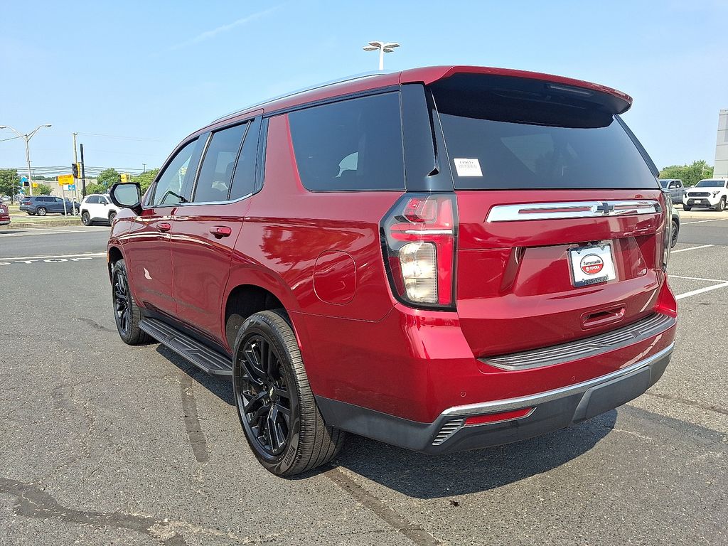 Thumbnail: 2021 Chevrolet Tahoe - 4