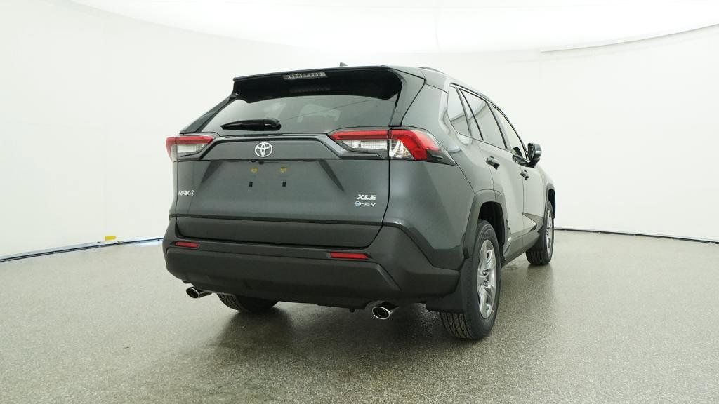 Thumbnail: 2025 Toyota RAV4 - 23