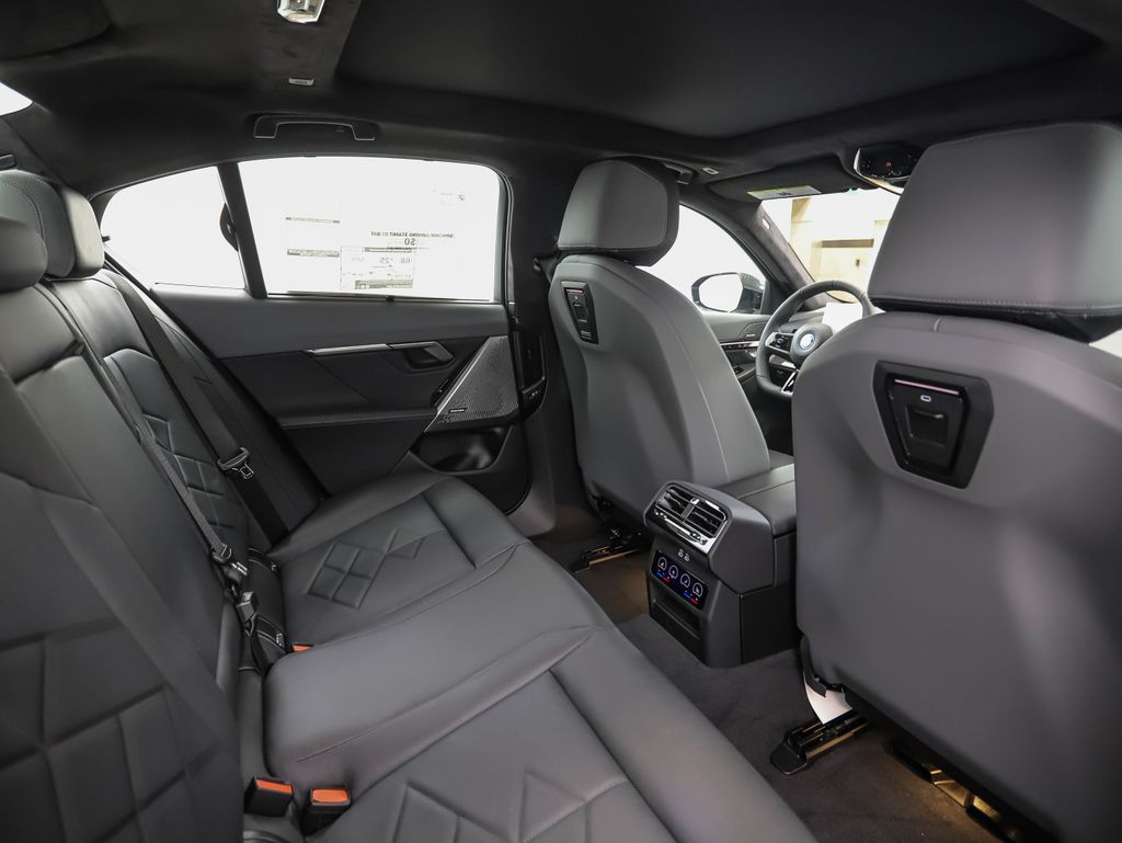 Thumbnail: 2026 BMW 5 Series - 26