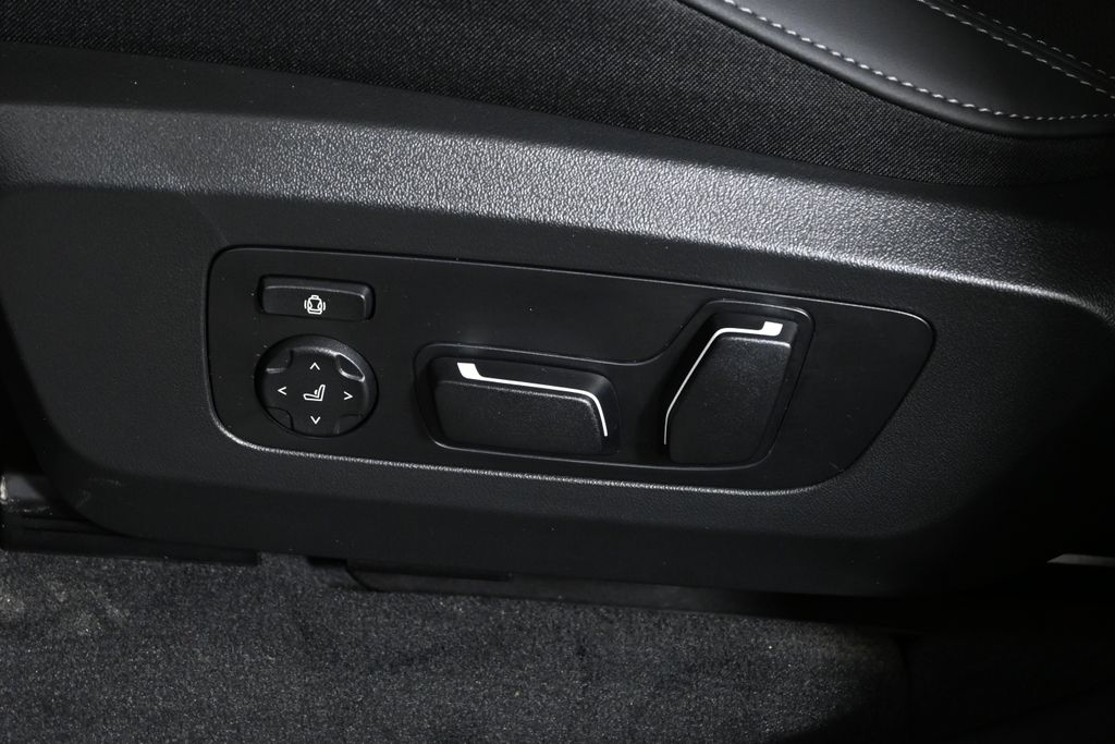 Thumbnail: 2026 BMW X3 - 27