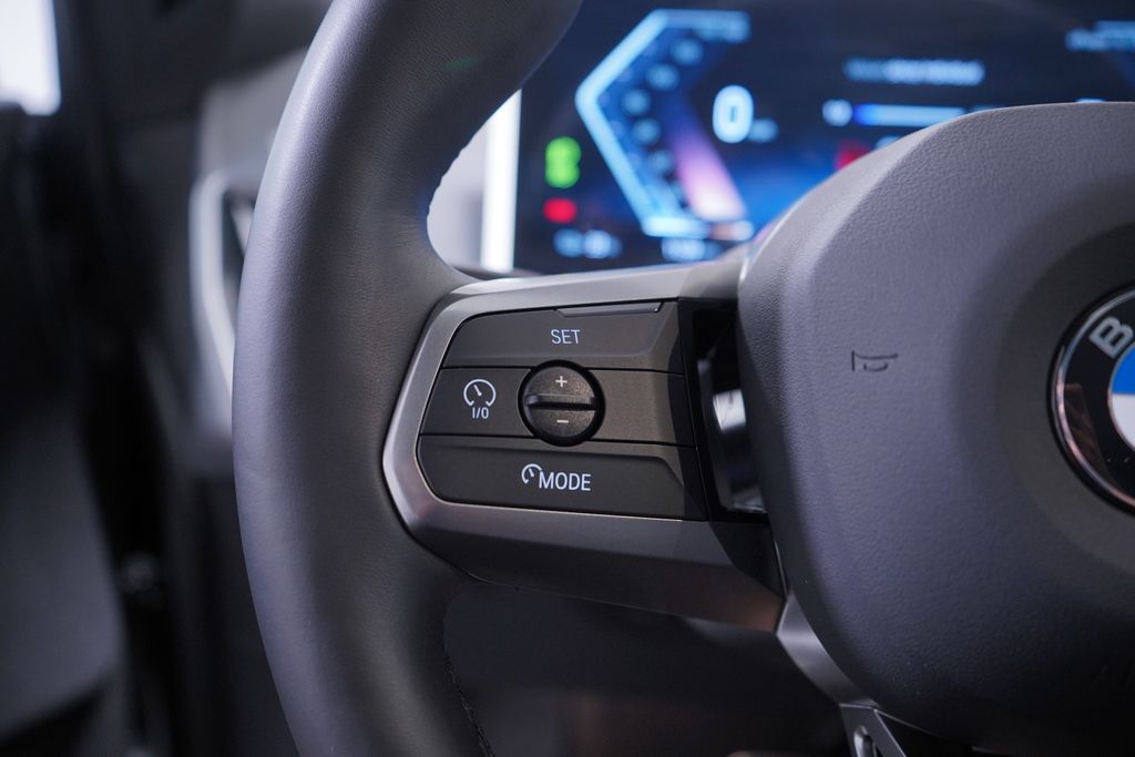 Thumbnail: 2026 BMW iX - 18