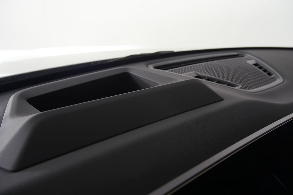 Thumbnail: 2026 BMW X1 - 19