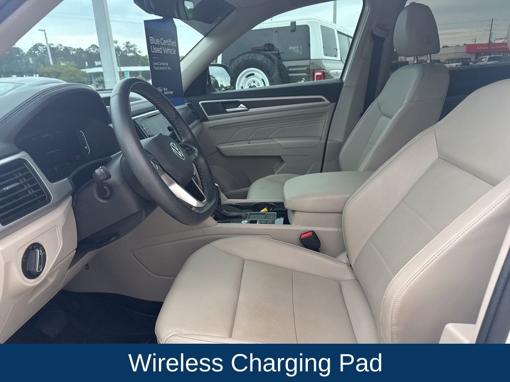 2022 Volkswagen Atlas 3.6L V6 SE w/Technology