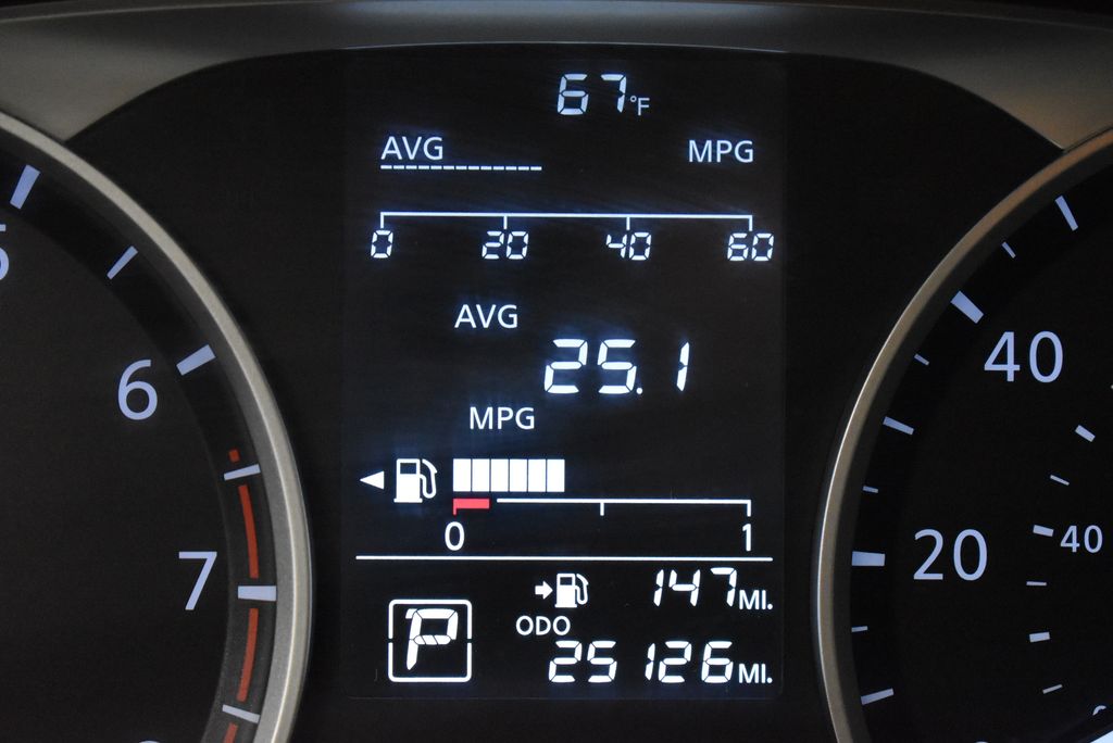 Thumbnail: 2021 Nissan Kicks - 18