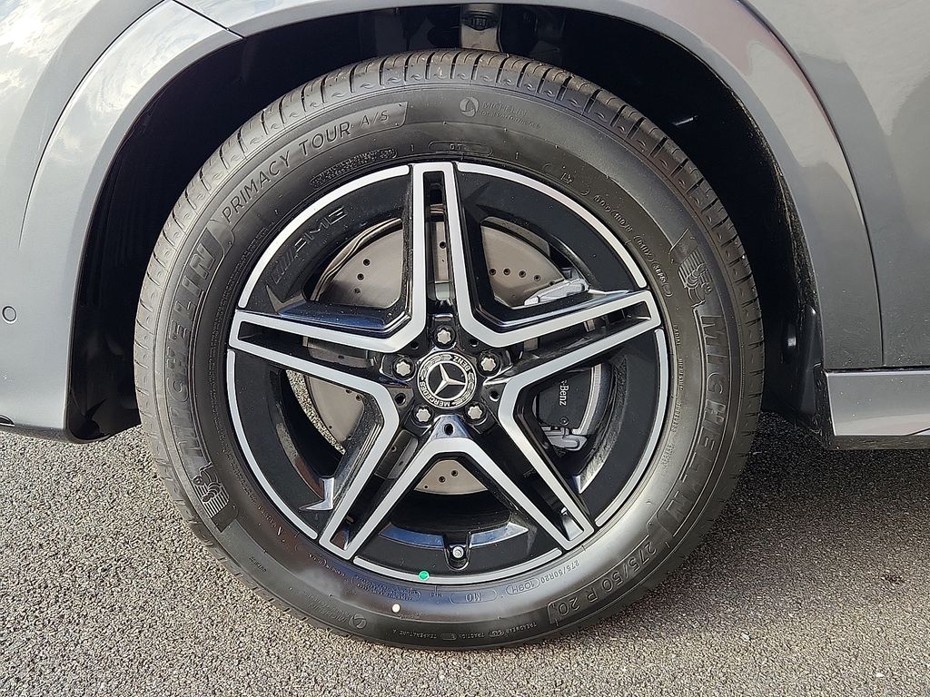 Thumbnail: 2026 Mercedes-Benz GLE - 6