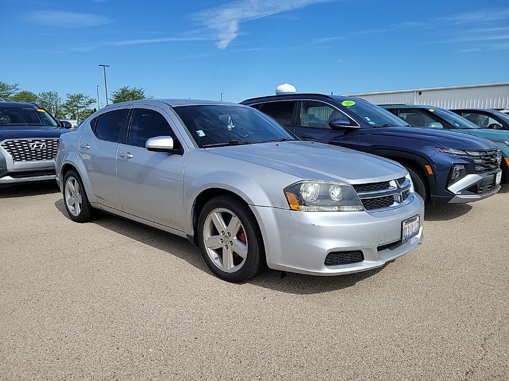 Bright Silver Metallic Clearcoat 2012 Dodge Avenger SXT FWD Sedan Front-Wheel Drive 6-Speed Automatic