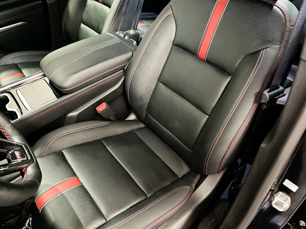 Used 2025 Mosaic Black Metallic Chevrolet RS image 20