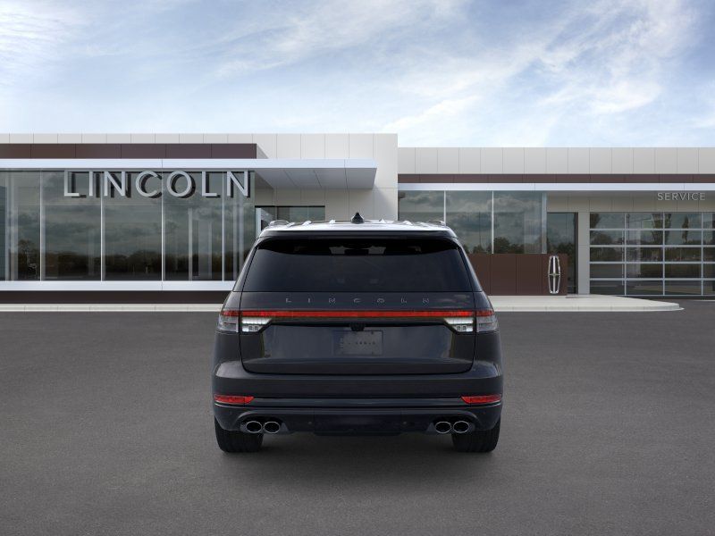 Thumbnail: 2026 Lincoln Aviator - 5