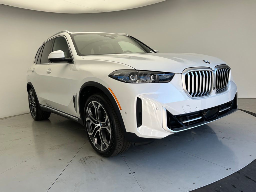 Thumbnail: 2026 BMW X5 - 2