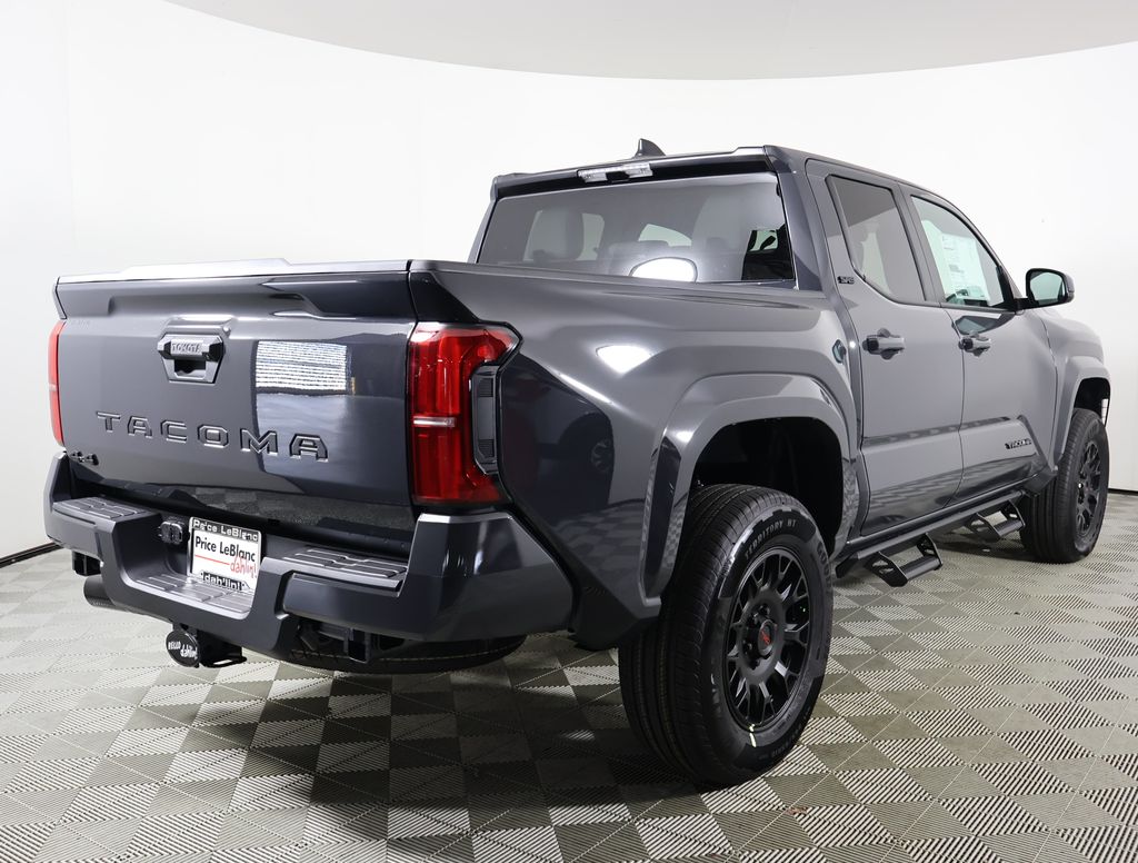 2025 Toyota Tacoma SR5 Double Cab photo 6
