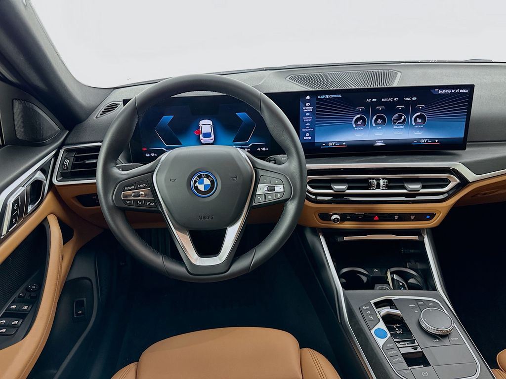 Thumbnail: 2023 BMW i4 - 22