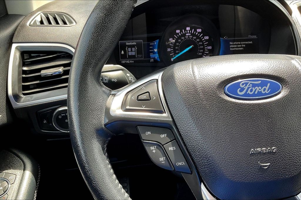 Used 2024 Ford Edge SUV