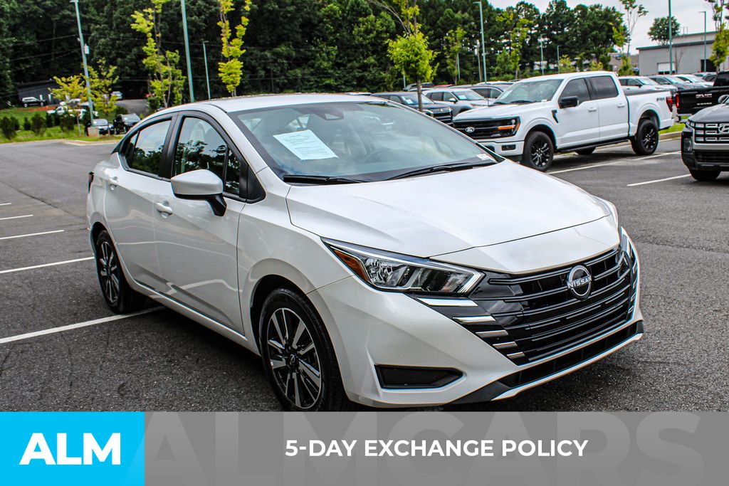 Used 2024 White Nissan 1.6 SV image 3