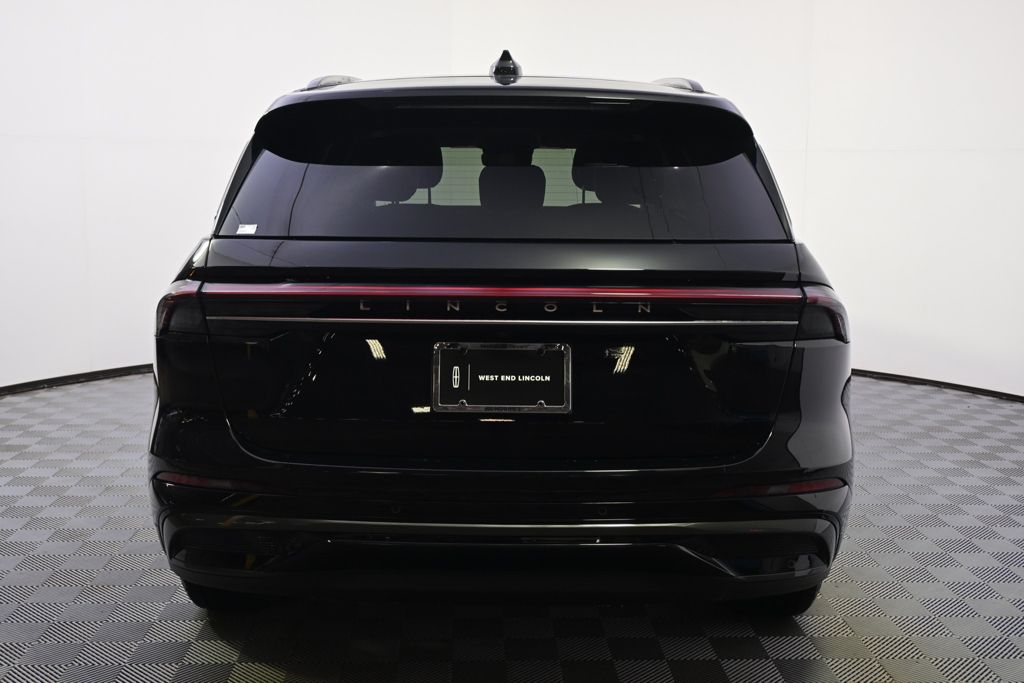 New 2026 Black Lincoln Reserve image 5