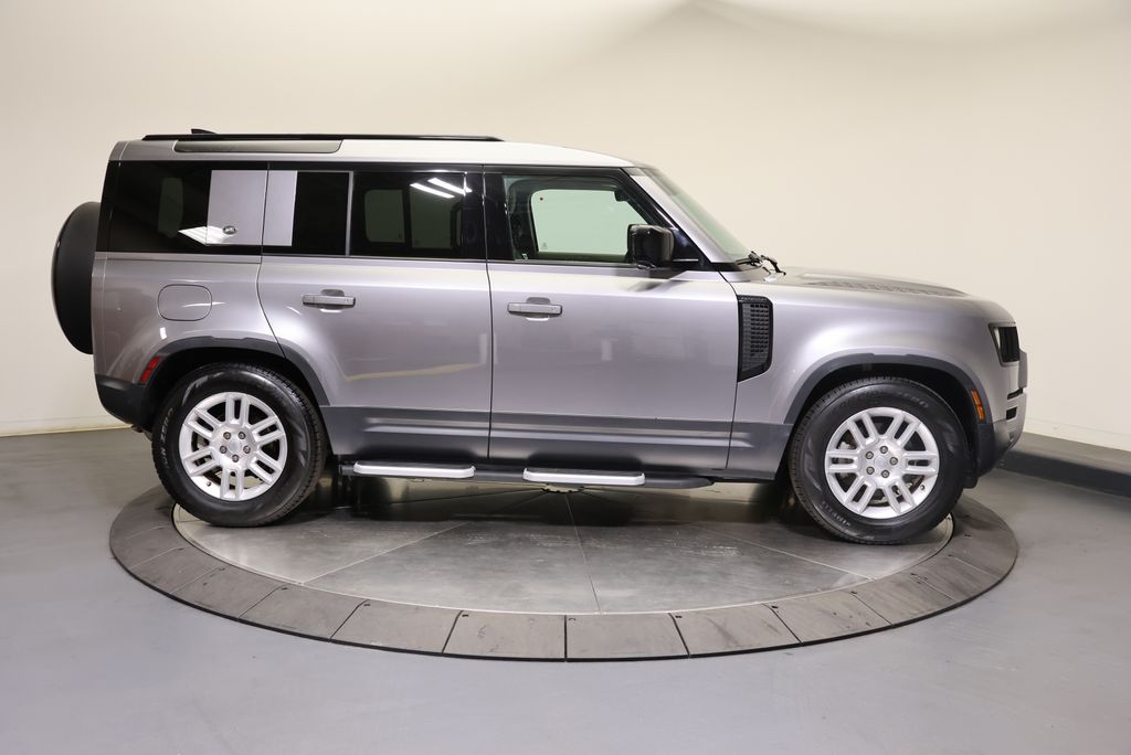 Thumbnail: 2024 Land Rover Defender - 6