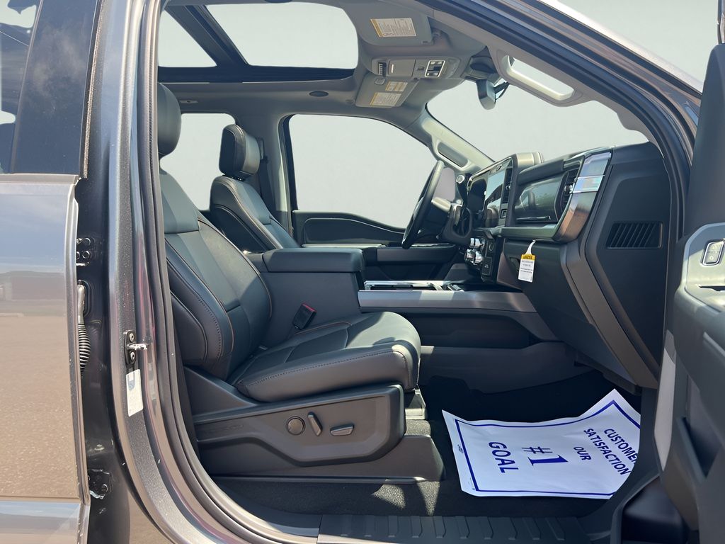 2025 Ford F-350SD