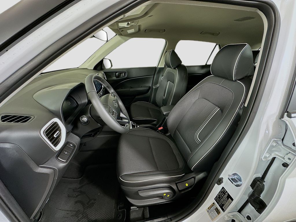 Thumbnail: 2026 Hyundai Venue - 15