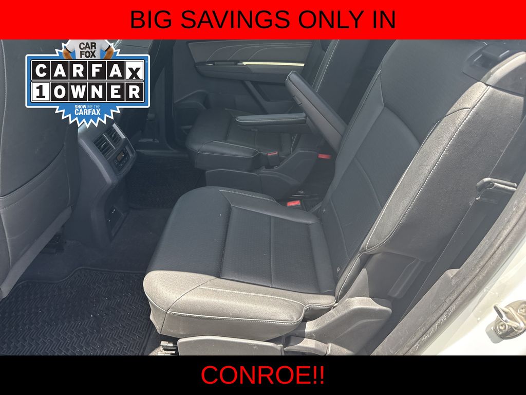 2022 Volkswagen Atlas 3.6L V6 SE w/Technology White at DeMontrond Mazda