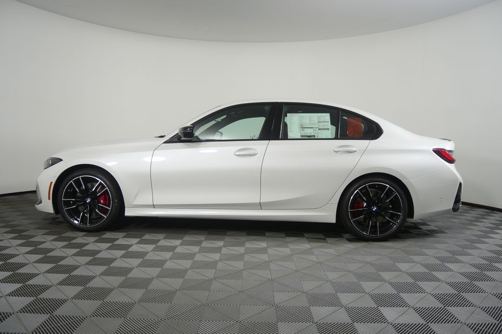 Thumbnail: 2026 BMW 3 Series - 7