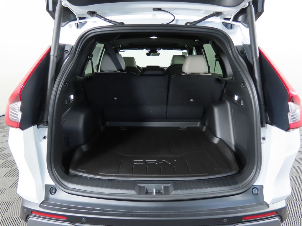 2025 Honda CR-V Sport Touring 29